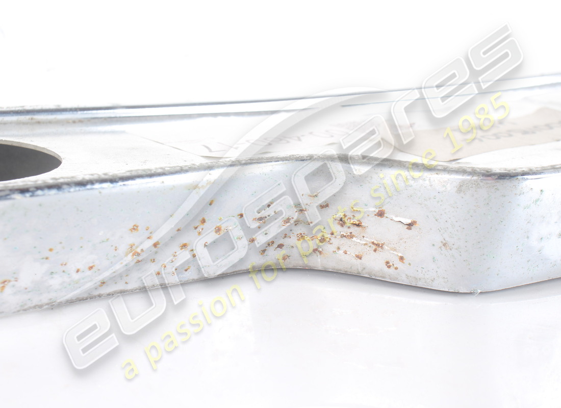 used ferrari rear bumper. part number 40018004 (6)