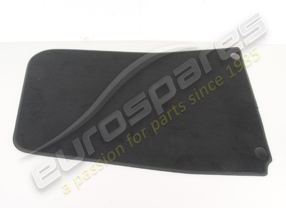 NEW MASERATI MATS KIT+FASTENERS NERO. PART NUMBER 673004162 (2) new maserati mats kit+fasteners nero. part number 673004162 (2)