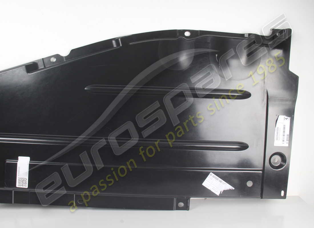 new ferrari front aerodynamic bottom rh part number 83948500 (3)