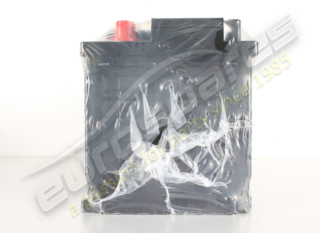 NEW MASERATI BATTERY. PART NUMBER 673001440 (4) new maserati battery. part number 673001440 (4)