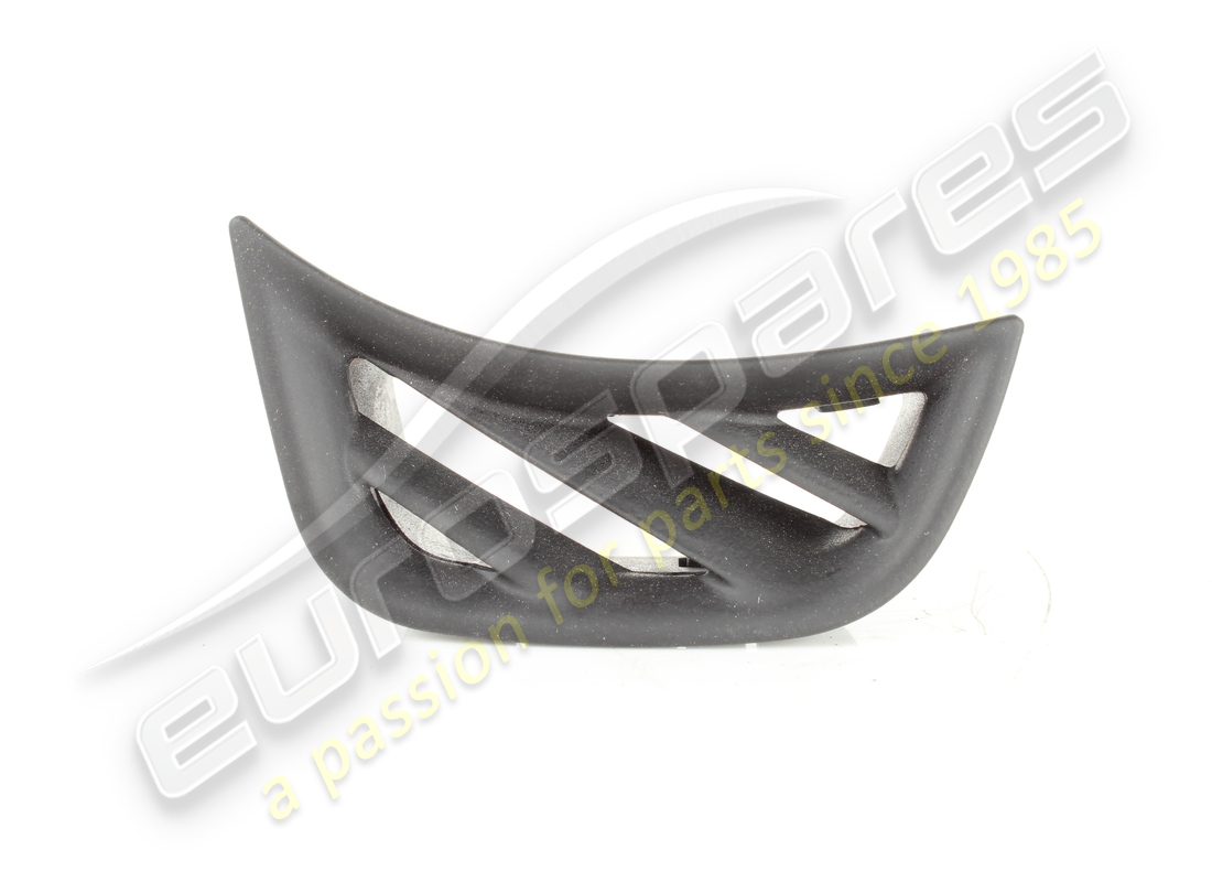 USED FERRARI RH DEMISTER VENT. PART NUMBER 85333200 (2) used ferrari rh demister vent. part number 85333200 (2)