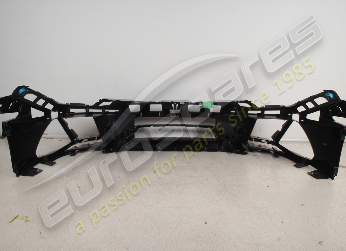 NEW LAMBORGHINI BUMPER. PART NUMBER 4T0807103L (8) new lamborghini bumper. part number 4t0807103l (8)