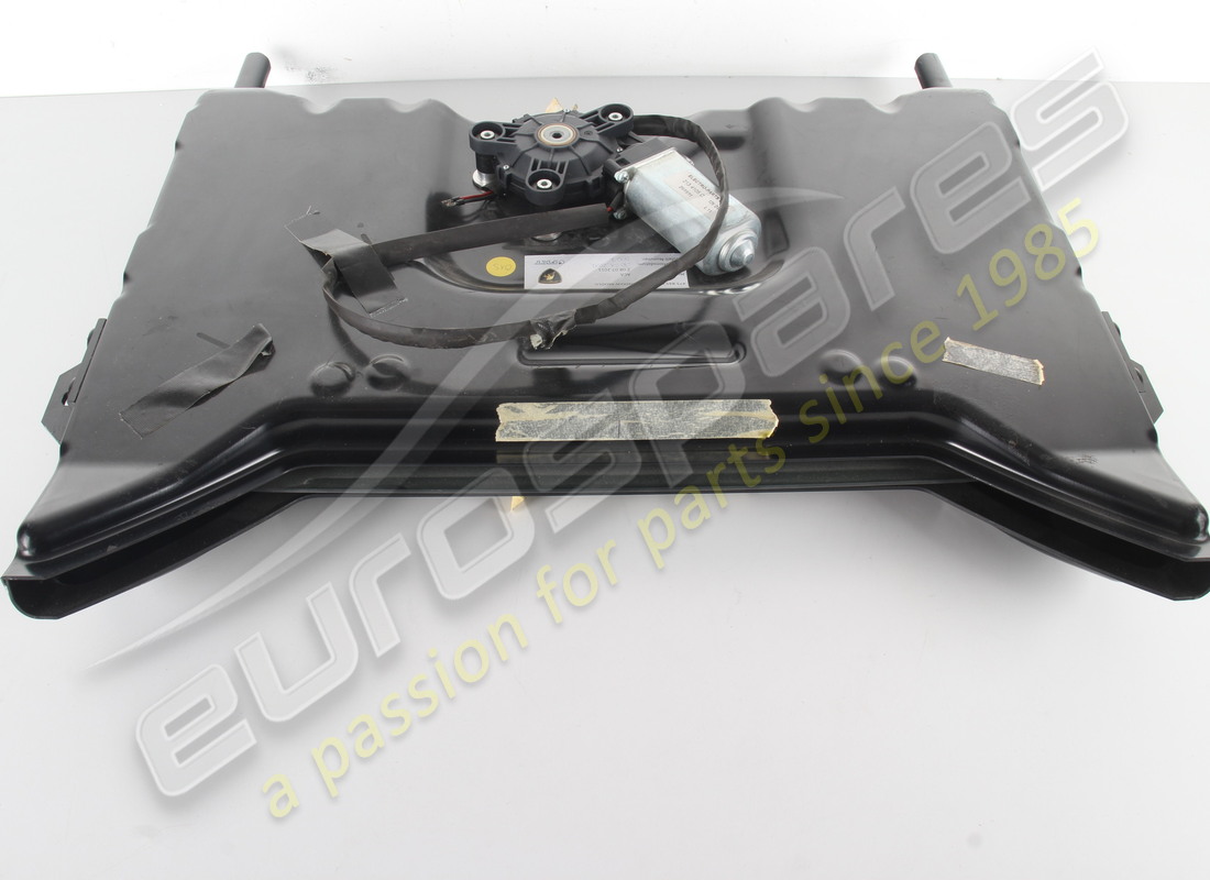 PART 475845051A | LAMBORGHINI REAR WINDOW GLASS ASSEMBLY RWM