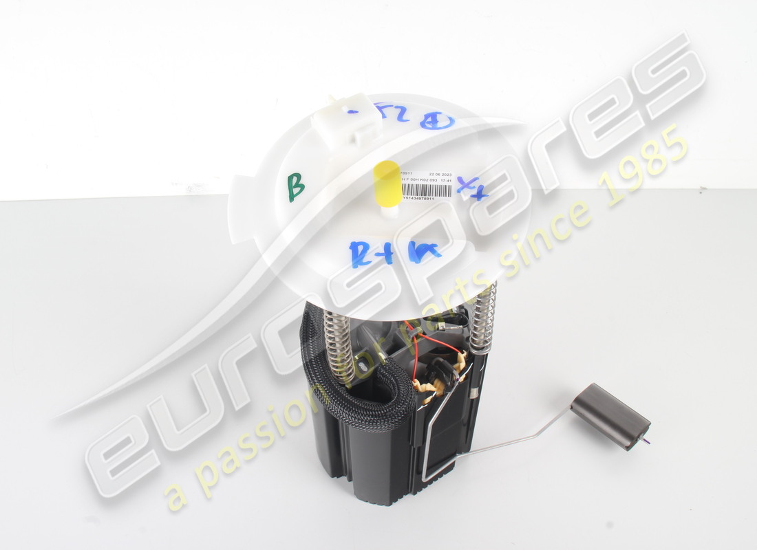 new maserati lh fuel pump (v6 gasoline). part number 670178911 (1)