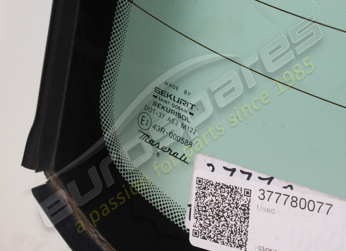 USED MASERATI REAR WINDOW GLASS. PART NUMBER 377780077 (3) used maserati rear window glass. part number 377780077 (3)