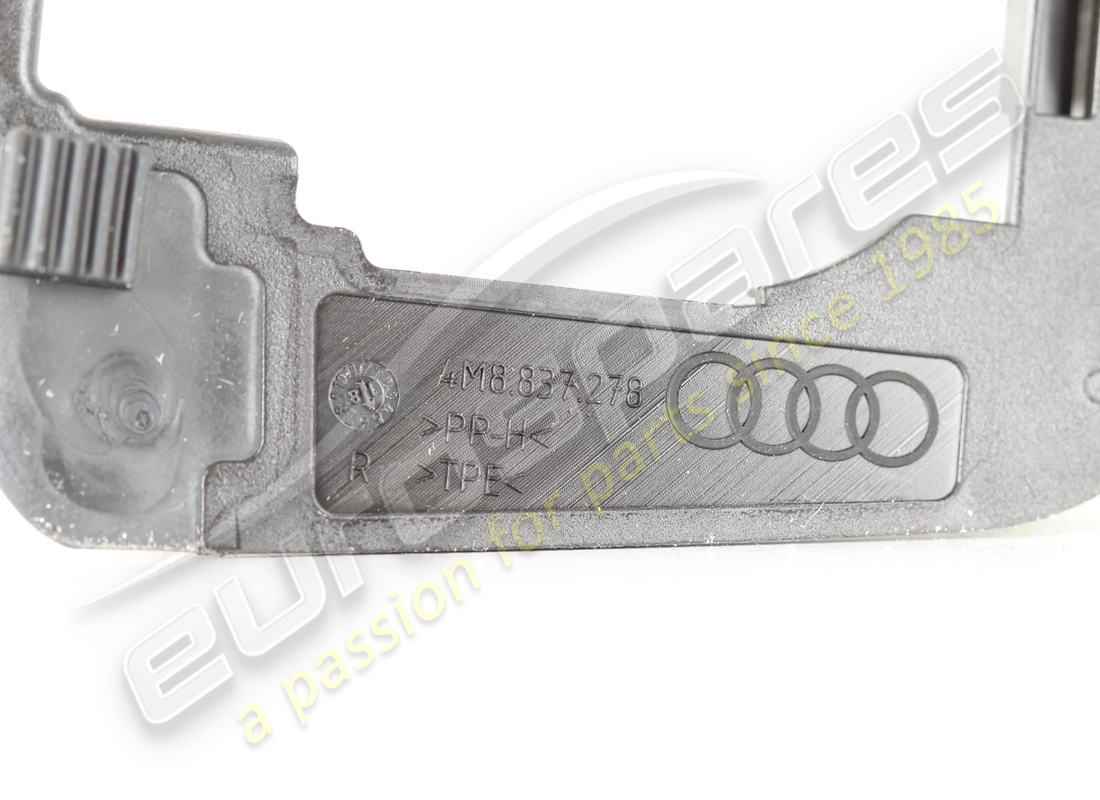 NEW LAMBORGHINI BACKING HINTEN. PART NUMBER 4M8837278 (2) new lamborghini backing hinten. part number 4m8837278 (2)