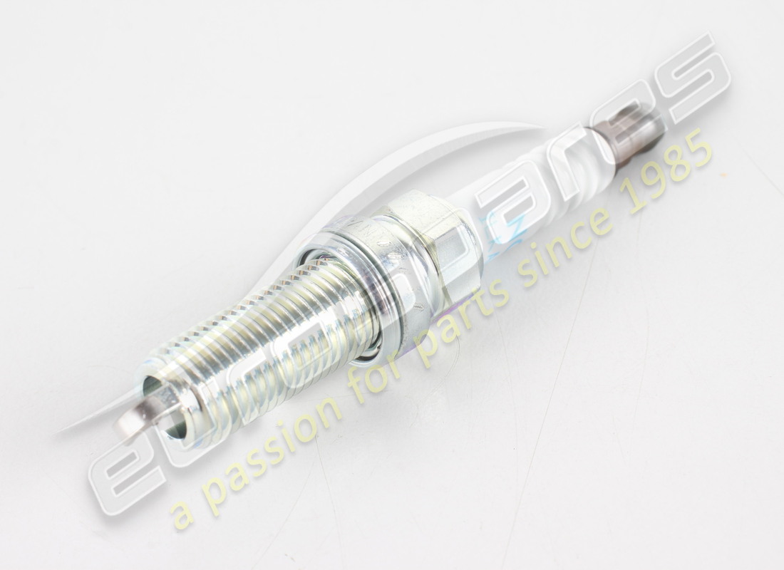 NEW MCLAREN SPARK PLUG. PART NUMBER 1211F1893CP (1) new mclaren spark plug. part number 1211f1893cp (1)