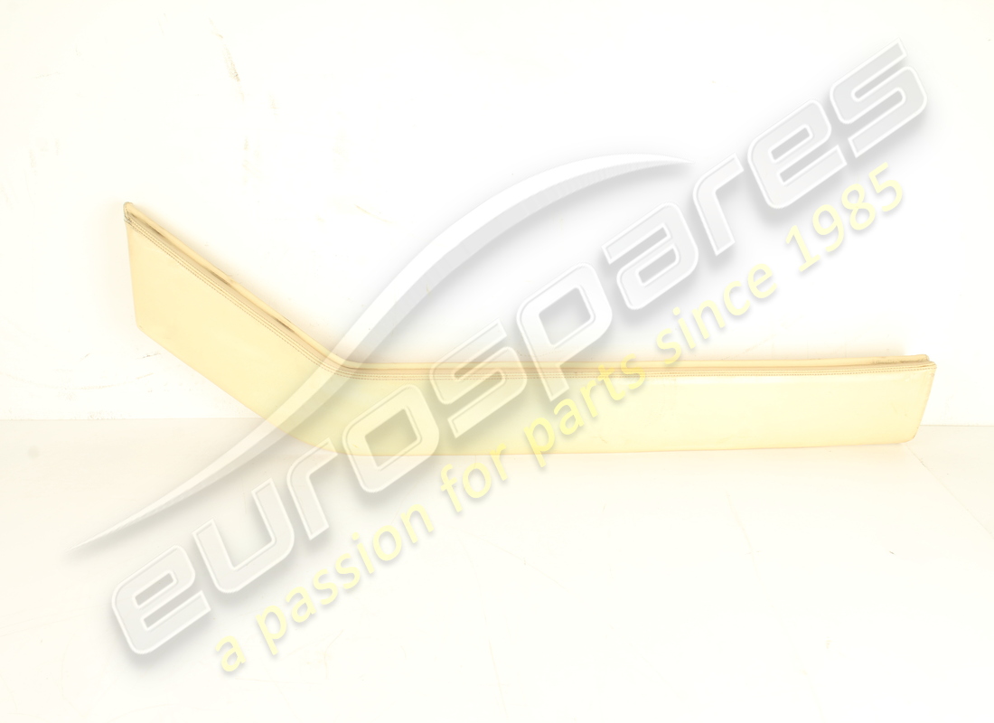 USED Ferrari LH DOOR PANEL IN BEIGE VM4208 . PART NUMBER 62155905 (1)