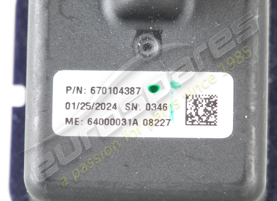 NEW MASERATI CAMERA. PART NUMBER 670104387 (5) new maserati camera. part number 670104387 (5)