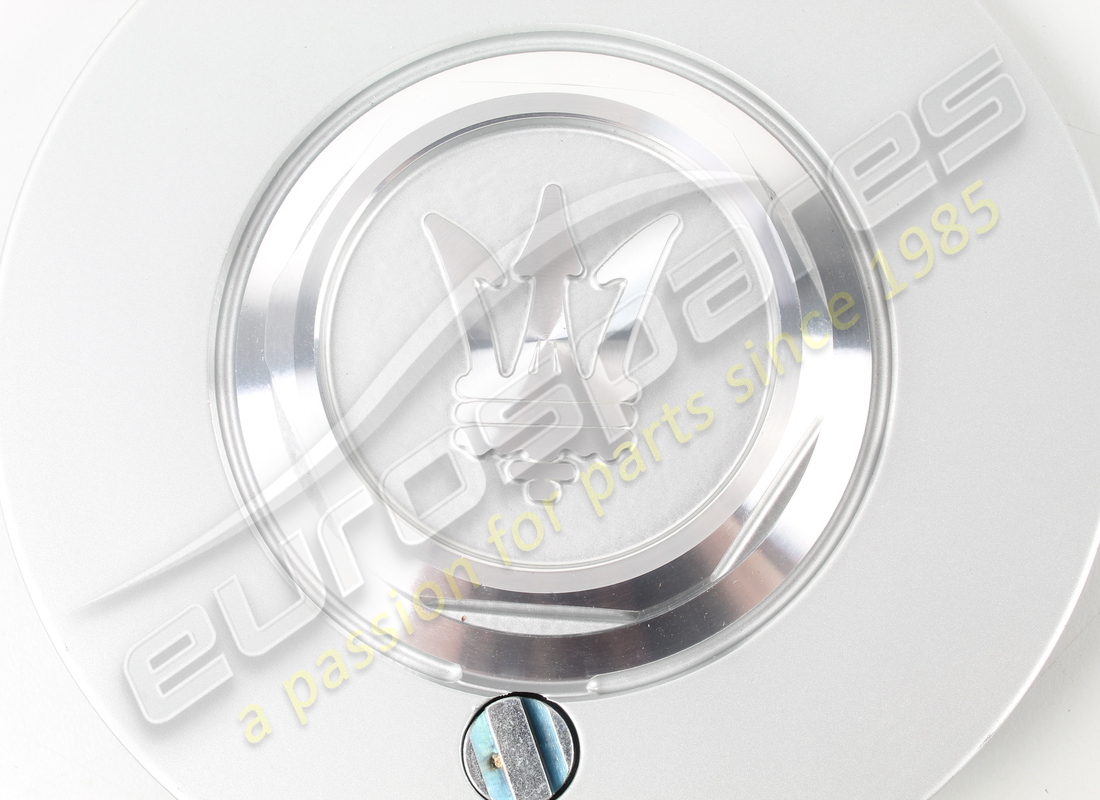 new maserati wheel center cap fomb. part number 327253361 (3)