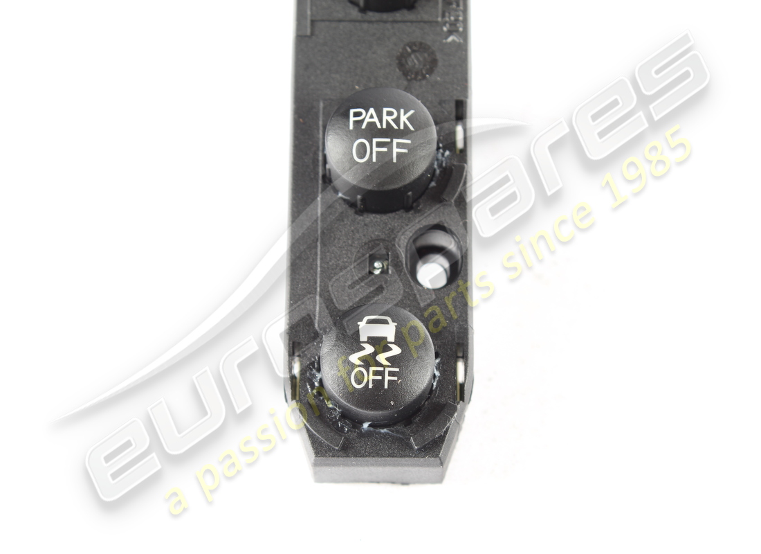 NEW MASERATI NIT CTRL.BUTTON PLATE. PART NUMBER 275781 (3) new maserati nit ctrl.button plate. part number 275781 (3)