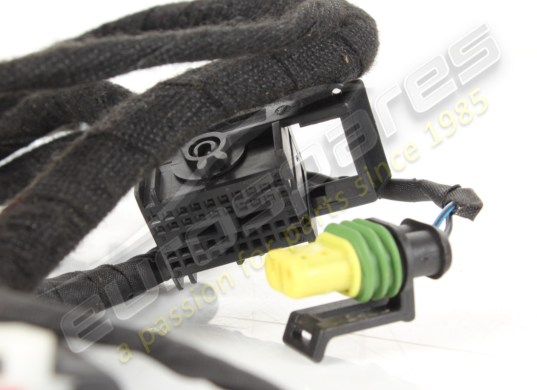 used maserati driver side front door wiring. part number 274633 (5)