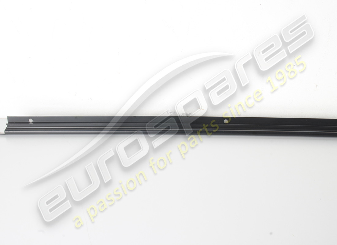 NEW FERRARI RH OUTER GASKET SUPPORT. PART NUMBER 63733300 (2) new ferrari rh outer gasket support. part number 63733300 (2)