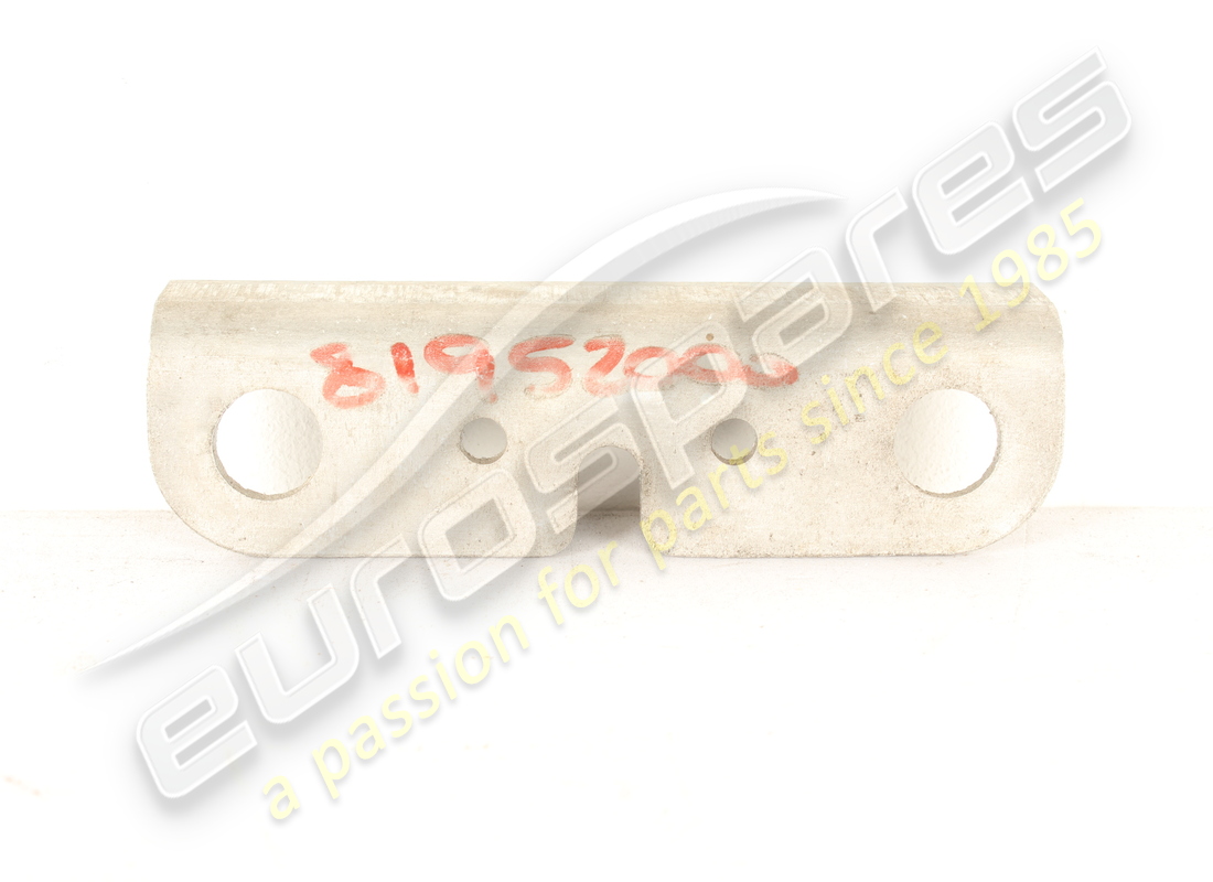 NEW FERRARI ANGULAR BRACE FOR FLANK MOUN. PART NUMBER 81952000 (2) new ferrari angular brace for flank moun. part number 81952000 (2)
