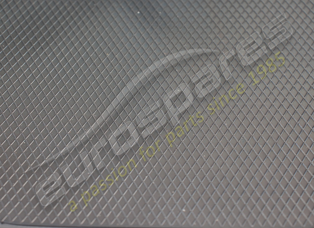 NEW FERRARI PROTECTION. PART NUMBER 62943200 (2) new ferrari protection. part number 62943200 (2)