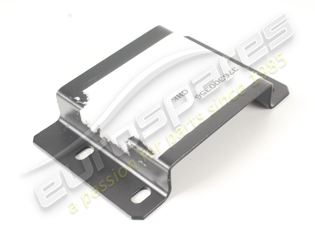 NEW MASERATI FRONT BUMPER SIDE FASTENING BRACK. PART NUMBER 376300356 (2) new maserati front bumper side fastening brack. part number 376300356 (2)