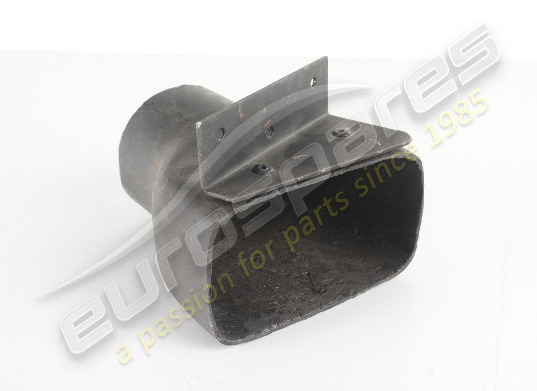 new ferrari rh air duct. part number 60532500 (2)