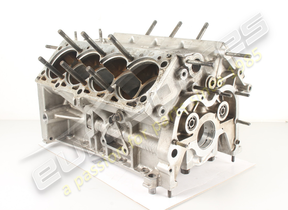 USED Ferrari 308 2V CRANKCASE . PART NUMBER 103536 (1)