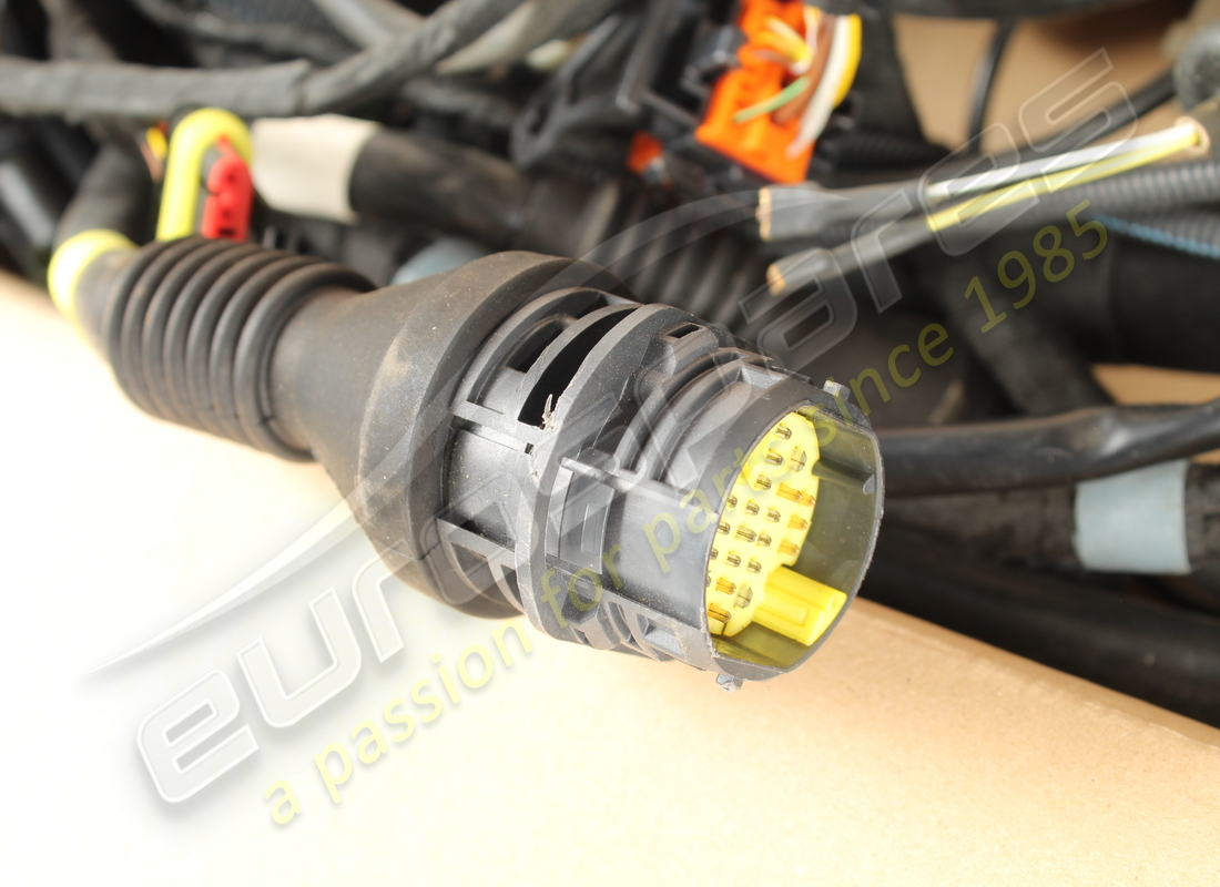 new lamborghini harness for engine compartment. part number 410907557a (2)