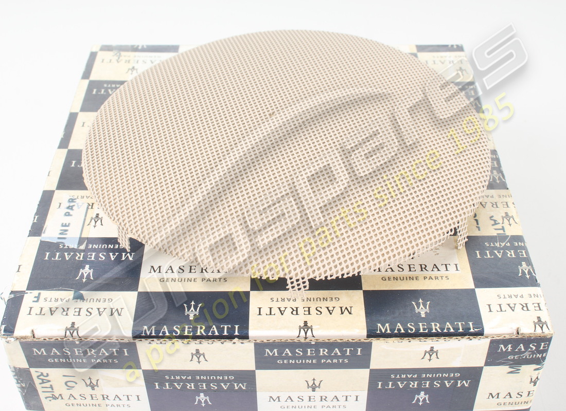 new maserati door speaker grillbosep.beig. part number 80362932 (1)