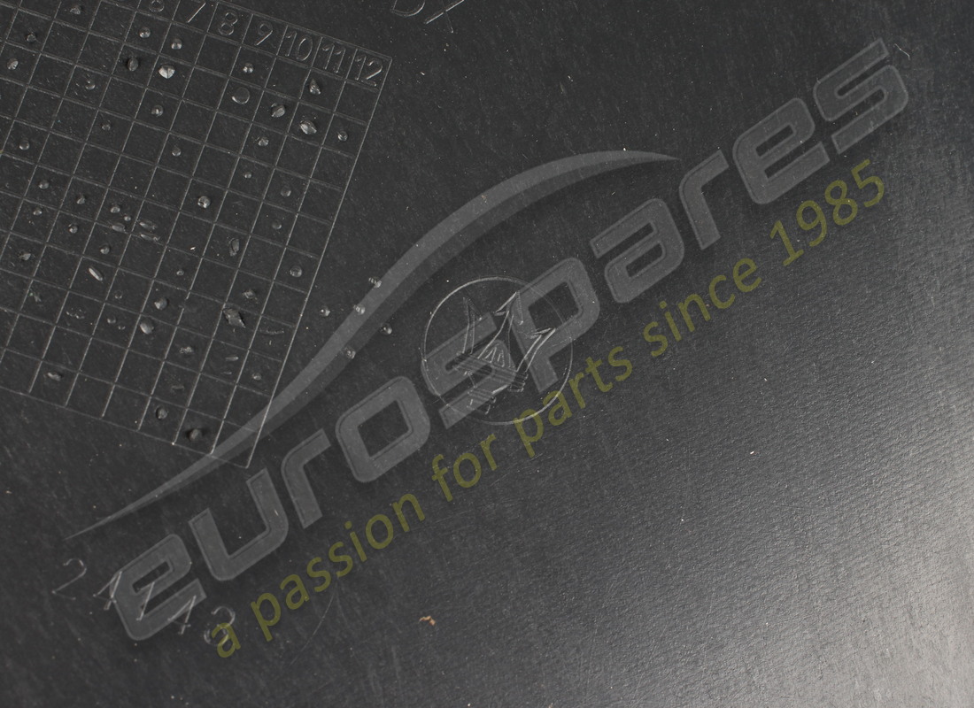 NEW MASERATI RH FRONT WHEELHOUSE GUARD (L. PART NUMBER 670105934 (5) new maserati rh front wheelhouse guard (l. part number 670105934 (5)