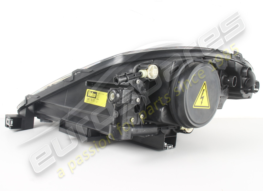 NEW FERRARI RH HEADLIGHT LOW/HIGH BEAM CARBON VERSION. PART NUMBER 244288 (3) new ferrari rh headlight low/high beam carbon version. part number 244288 (3)