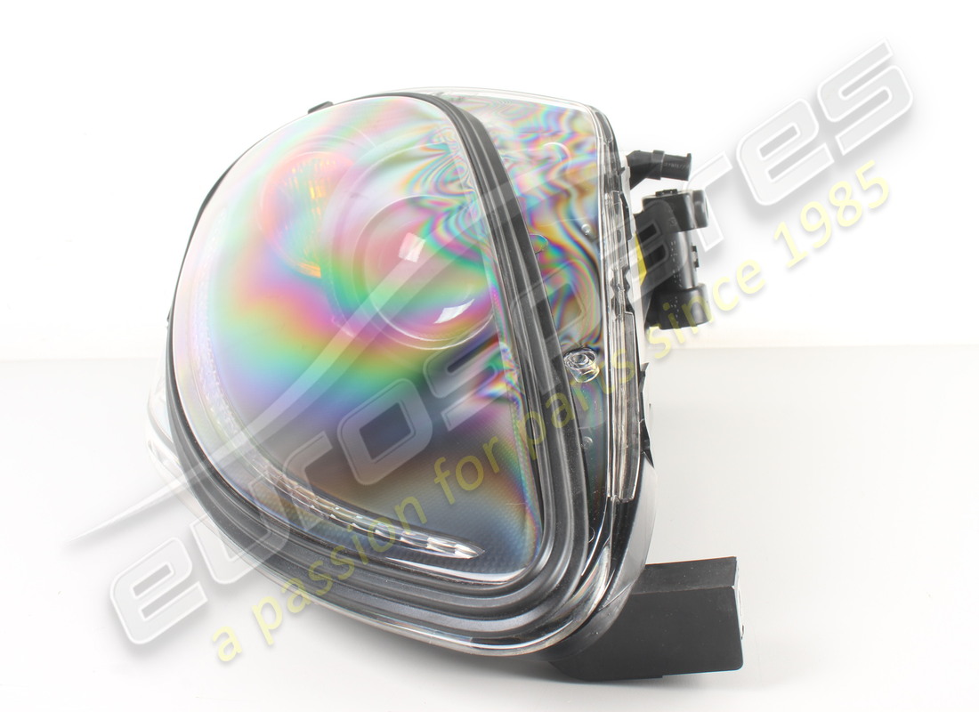 NEW FERRARI RH HEADLIGHT LOW/HIGH BEAM CARBON VERSION. PART NUMBER 244288 (2) new ferrari rh headlight low/high beam carbon version. part number 244288 (2)