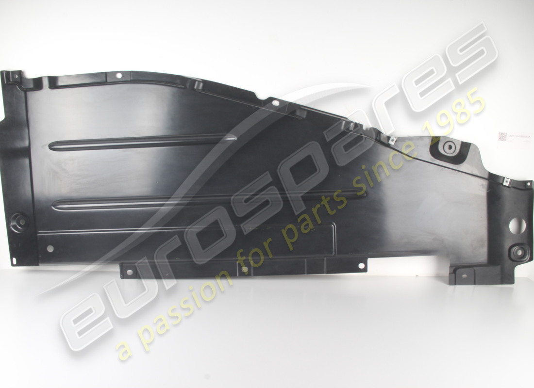 NEW FERRARI FRONT AERODYNAMIC BOTTOM LH PART NUMBER 83948400 (4) new ferrari front aerodynamic bottom lh part number 83948400 (4)