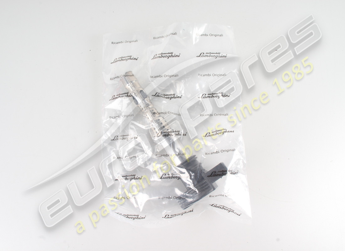 NEW LAMBORGHINI IGNITION COIL. PART NUMBER 06F905115B (2) new lamborghini ignition coil. part number 06f905115b (2)