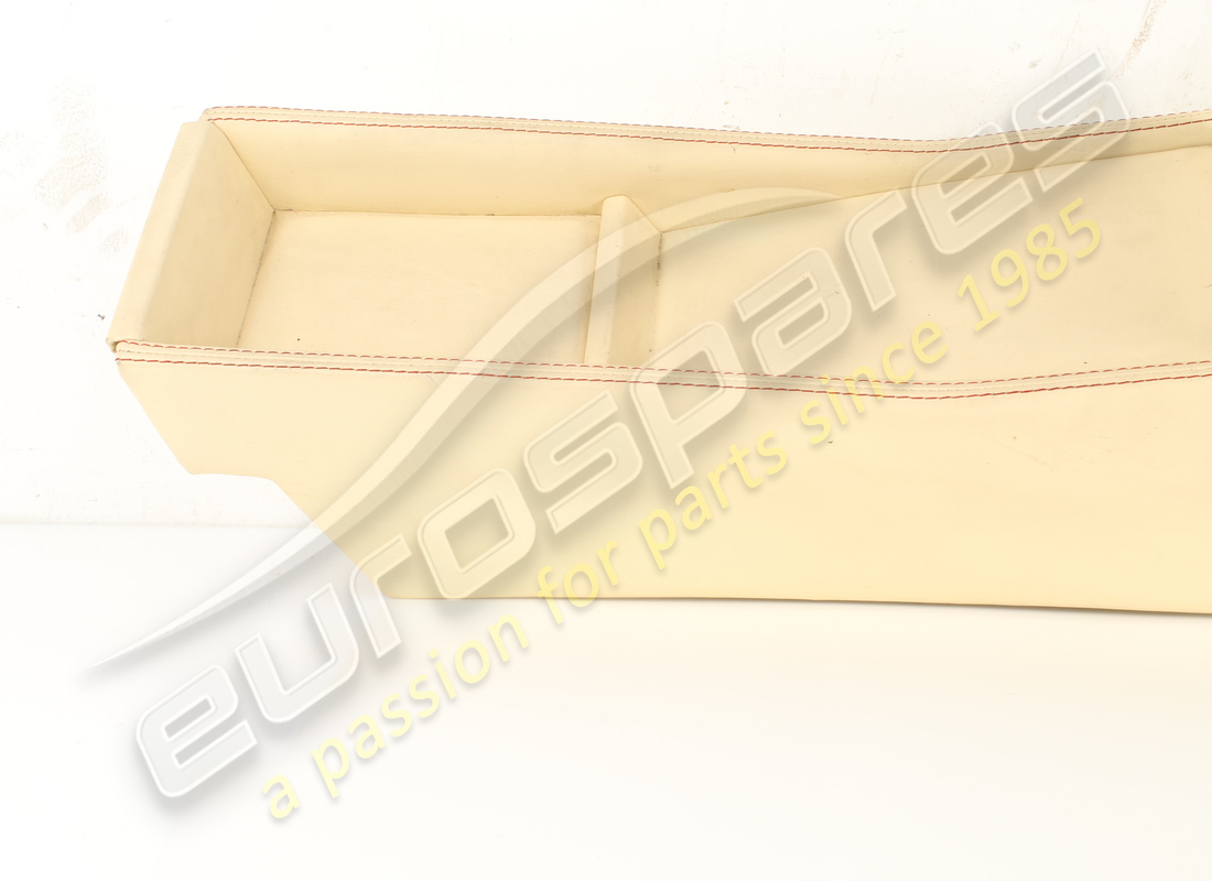 USED FERRARI RHD CONSOLE IN CREAM VM3997. PART NUMBER 65450204 (2) used ferrari rhd console in cream vm3997. part number 65450204 (2)