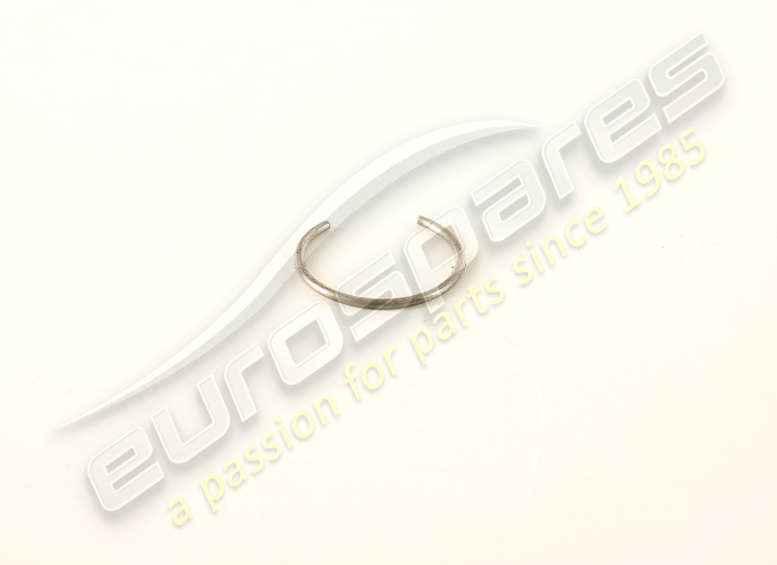 NEW MASERATI RING. PART NUMBER 311220312 (1) new maserati ring. part number 311220312 (1)