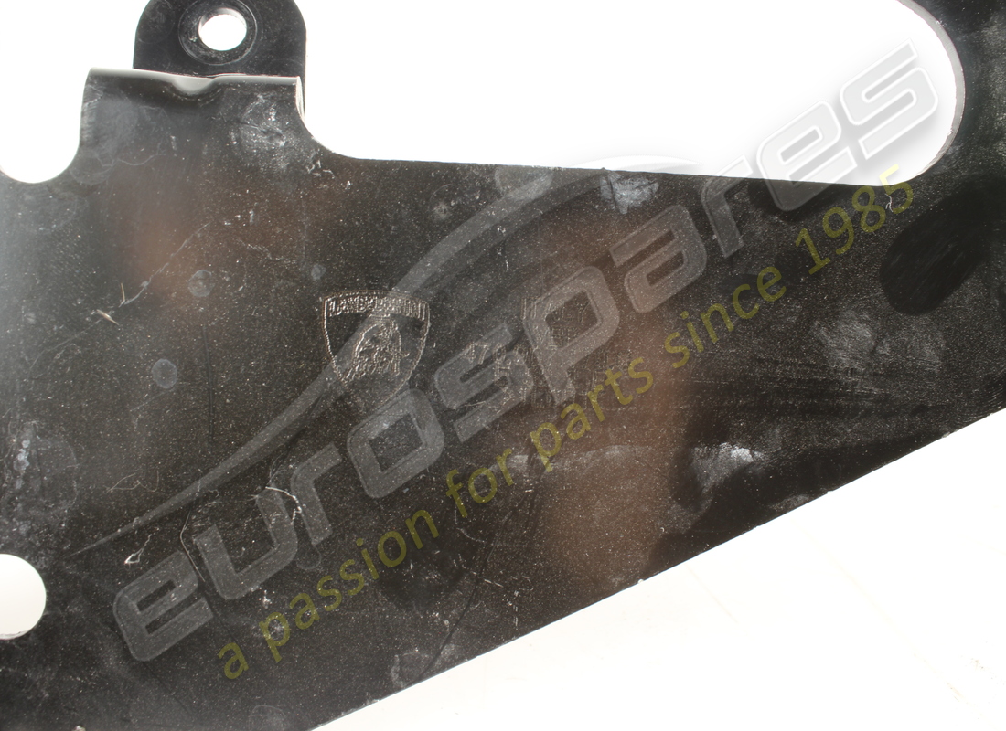 USED LAMBORGHINI BRACKET. PART NUMBER 470907179C (4) used lamborghini bracket. part number 470907179c (4)