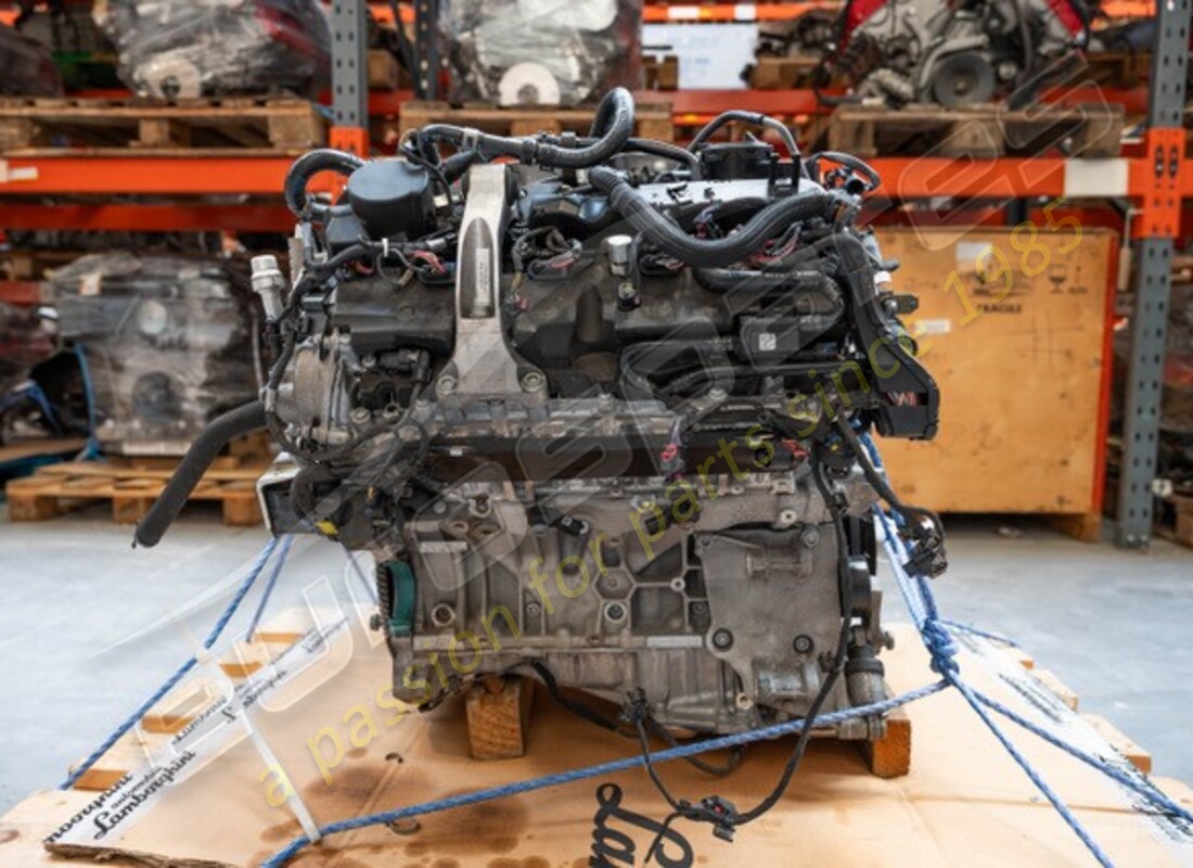 used lamborghini engine. part number 0p2100021s (2)
