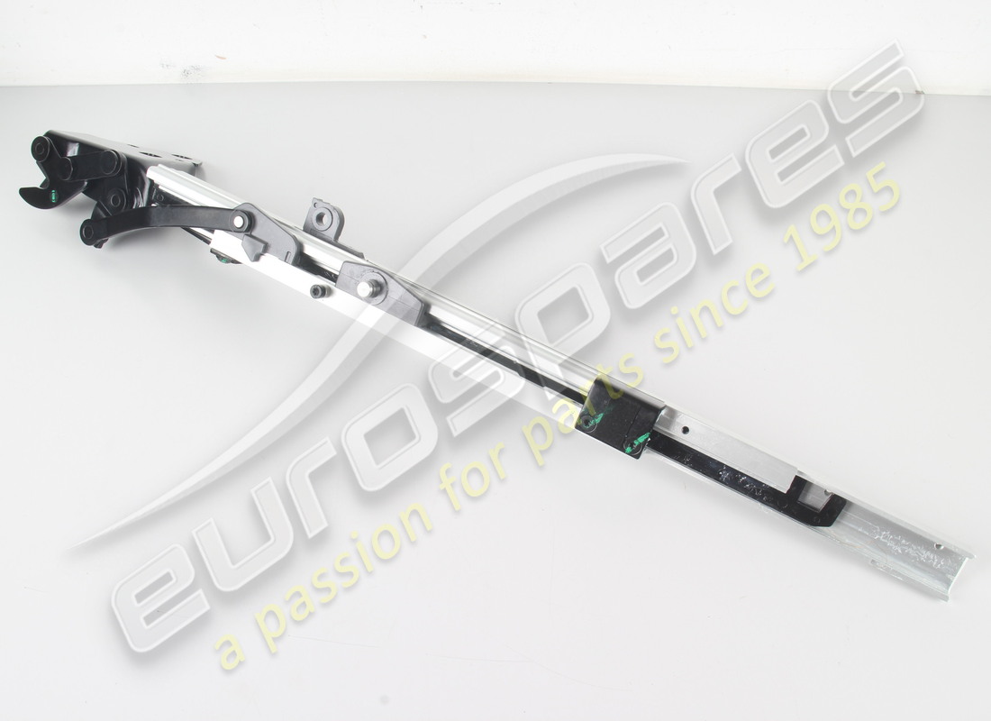 NEW FERRARI MAIN LATCHING SYSTEM ROOF AS. PART NUMBER 82973500 (1) new ferrari main latching system roof as. part number 82973500 (1)