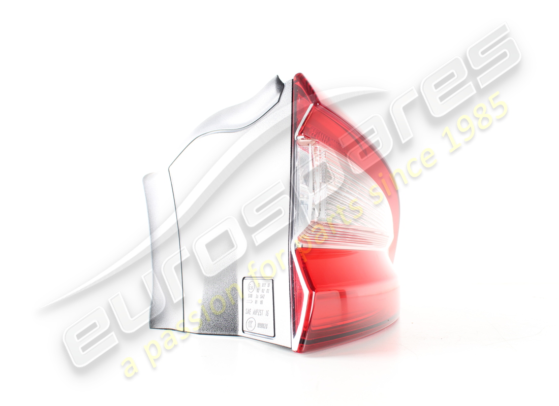 new maserati rh outer rear light. part number 670106830 (2)