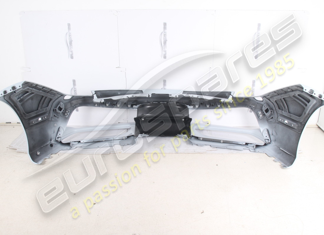 new ferrari front bumper (usa model). part number 87969610 (5)