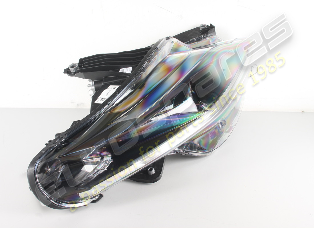 new ferrari rh headlamp. part number 934862 (3)