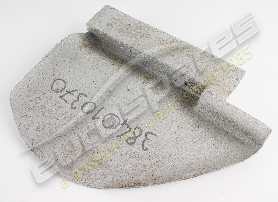 new maserati bulkhead. part number 384010370 (2)