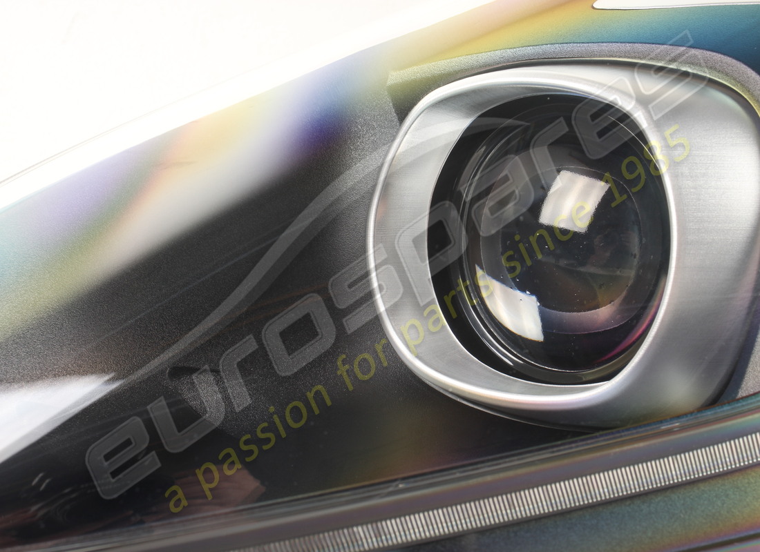 NEW FERRARI LH HEADLAMP AFS. PART NUMBER 321524 (6) new ferrari lh headlamp afs. part number 321524 (6)