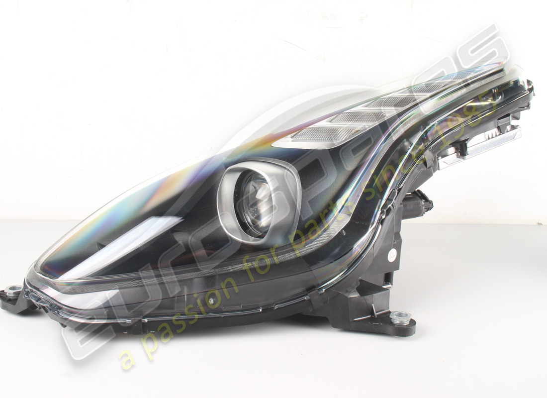 NEW FERRARI LH HEADLAMP AFS. PART NUMBER 321524 (1) new ferrari lh headlamp afs. part number 321524 (1)