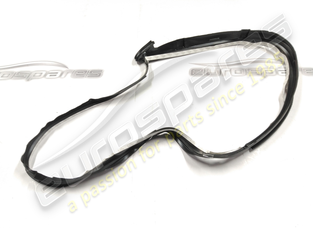 NEW FERRARI RH GASKET. PART NUMBER 65515200 (1) new ferrari rh gasket. part number 65515200 (1)