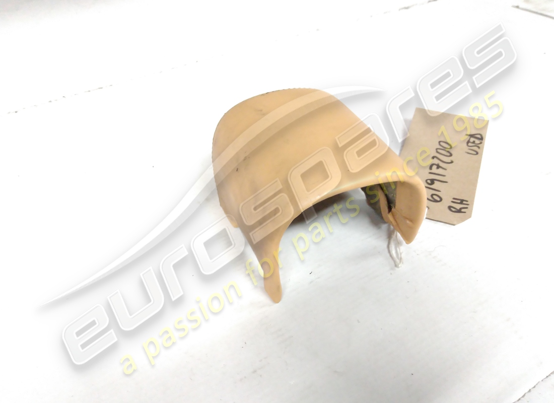 USED FERRARI RH COVER GTS. PART NUMBER 61917200 (4) used ferrari rh cover gts. part number 61917200 (4)