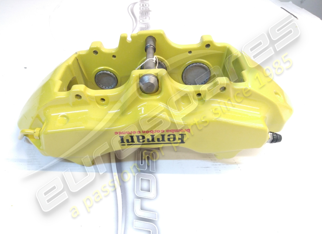 NEW (OTHER) Ferrari FRONT RH CALIPER WITH PADS . PART NUMBER 262194 (1)