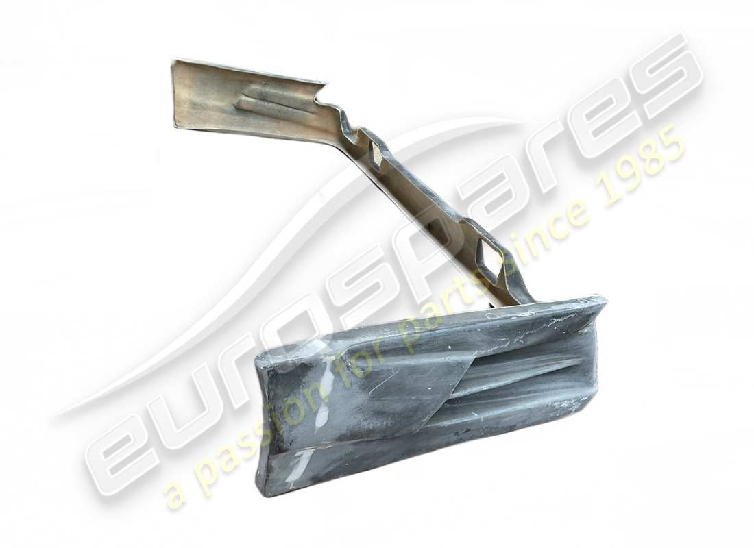 NEW LAMBORGHINI FRONT SPOILER ASSEMBLY. PART NUMBER 007063114 (3) new lamborghini front spoiler assembly. part number 007063114 (3)