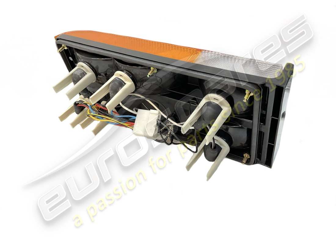 NEW FERRARI RH REAR TAIL LAMP. PART NUMBER 61643400 (2) new ferrari rh rear tail lamp. part number 61643400 (2)