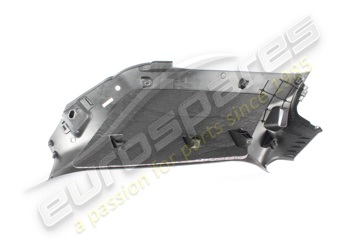 used maserati rh low rear pillar cover gua. part number 670047801 (2)