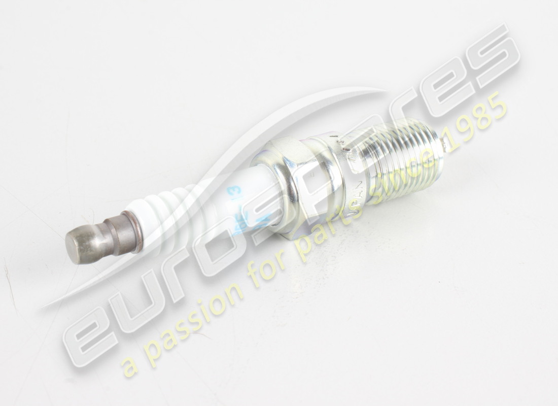 NEW ASTON MARTIN SPARK PLUG. PART NUMBER 0785126PK (3) new aston martin spark plug. part number 0785126pk (3)