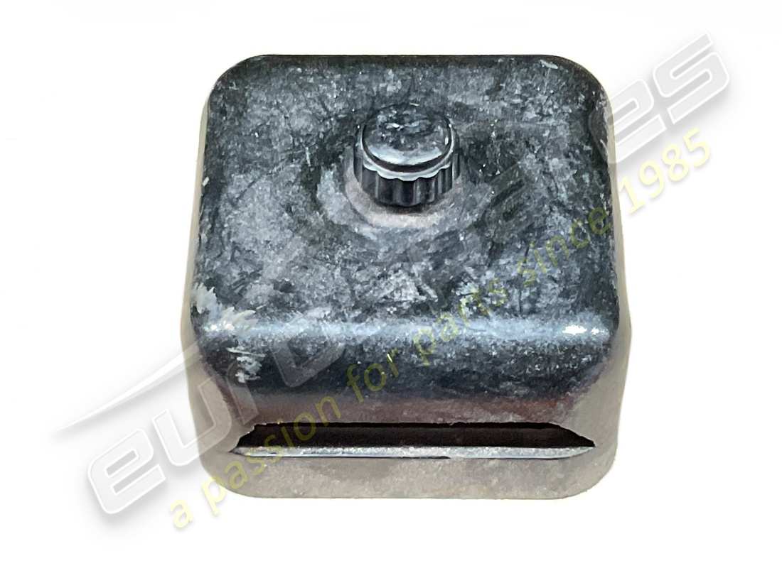 USED Maserati SCATOLA PORTAFUSIBILI A 2 VALVOLE DA 15 AMP. (PER GUIDA DESTRA) . PART NUMBER 116BBL79225 (1)