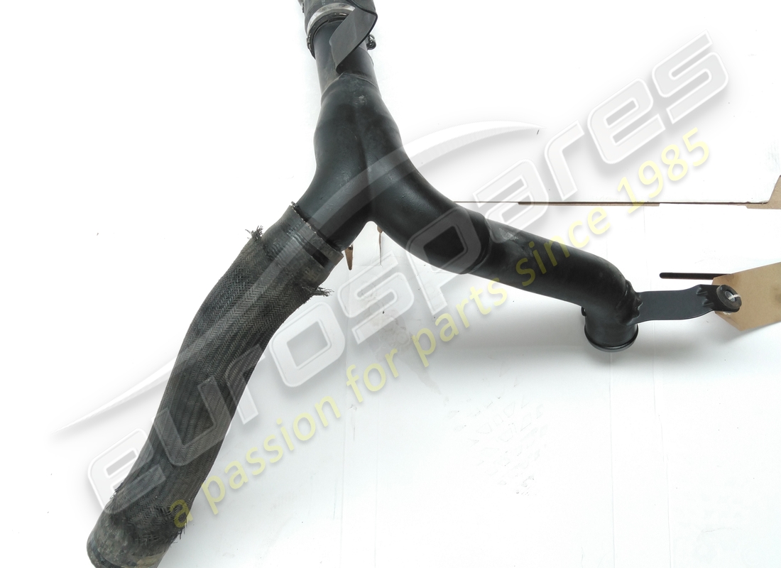 USED MASERATI SLEEVE FROM TURBINE TO INTER. PART NUMBER 670033317 (2) used maserati sleeve from turbine to inter. part number 670033317 (2)