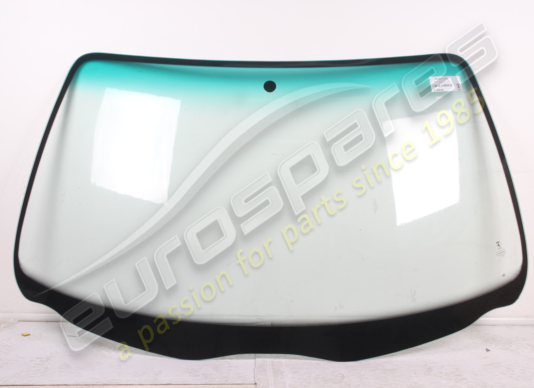 NEW FERRARI WINDSCREEN. PART NUMBER 64573300 (1) new ferrari windscreen. part number 64573300 (1)